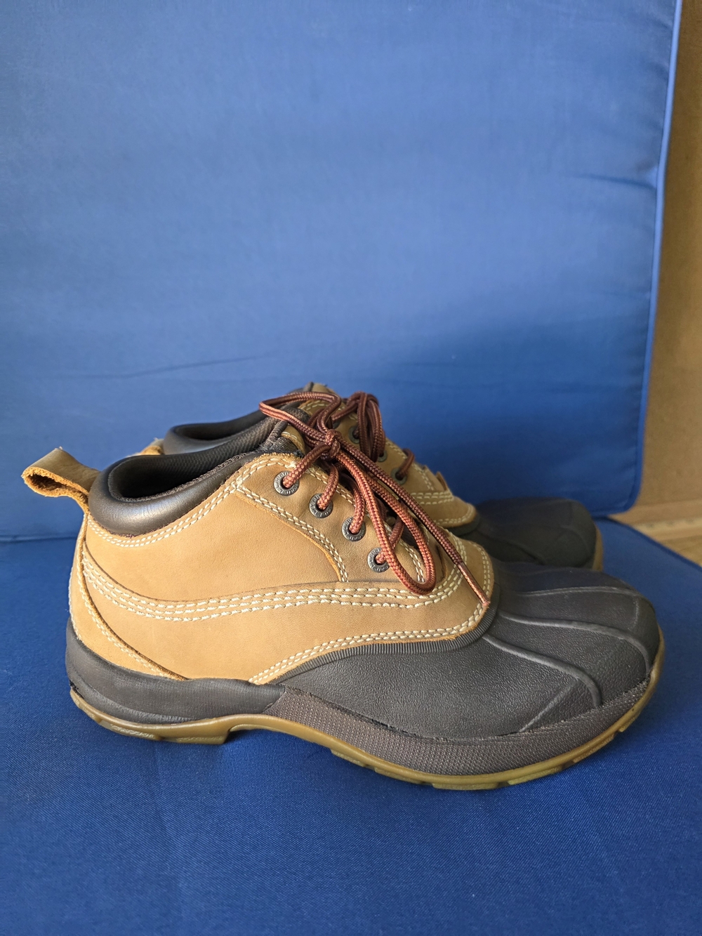 L.L.Bean Women’s 8 Duck Boots Tan/Brown Waterproof – Like New Hiking